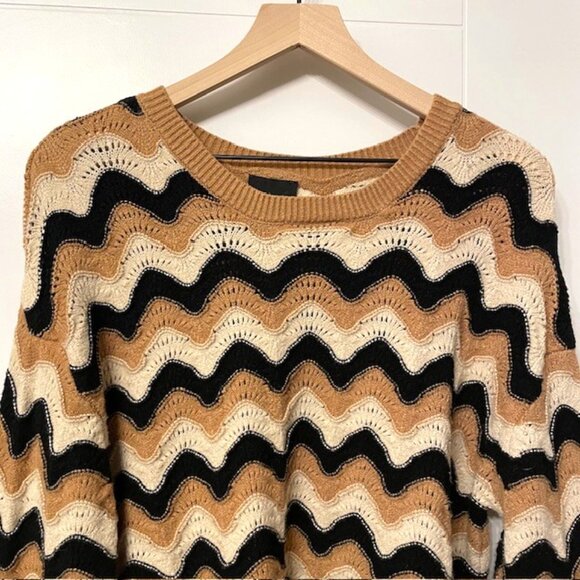 Lumiere Wavy Printed Chevron Knit Sweater Tan Cream Black Size Large - Picture 3 of 13